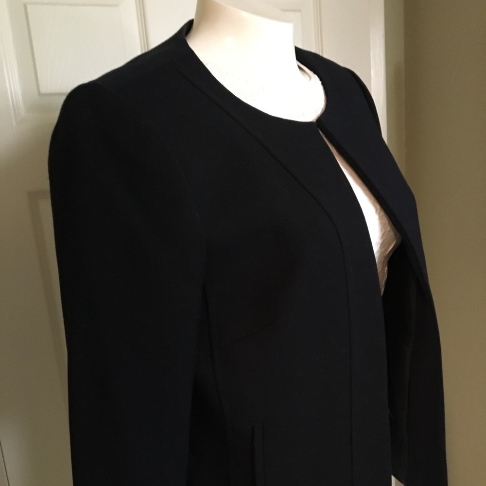 Tahari Navy Blue Scoop Neck Jacket